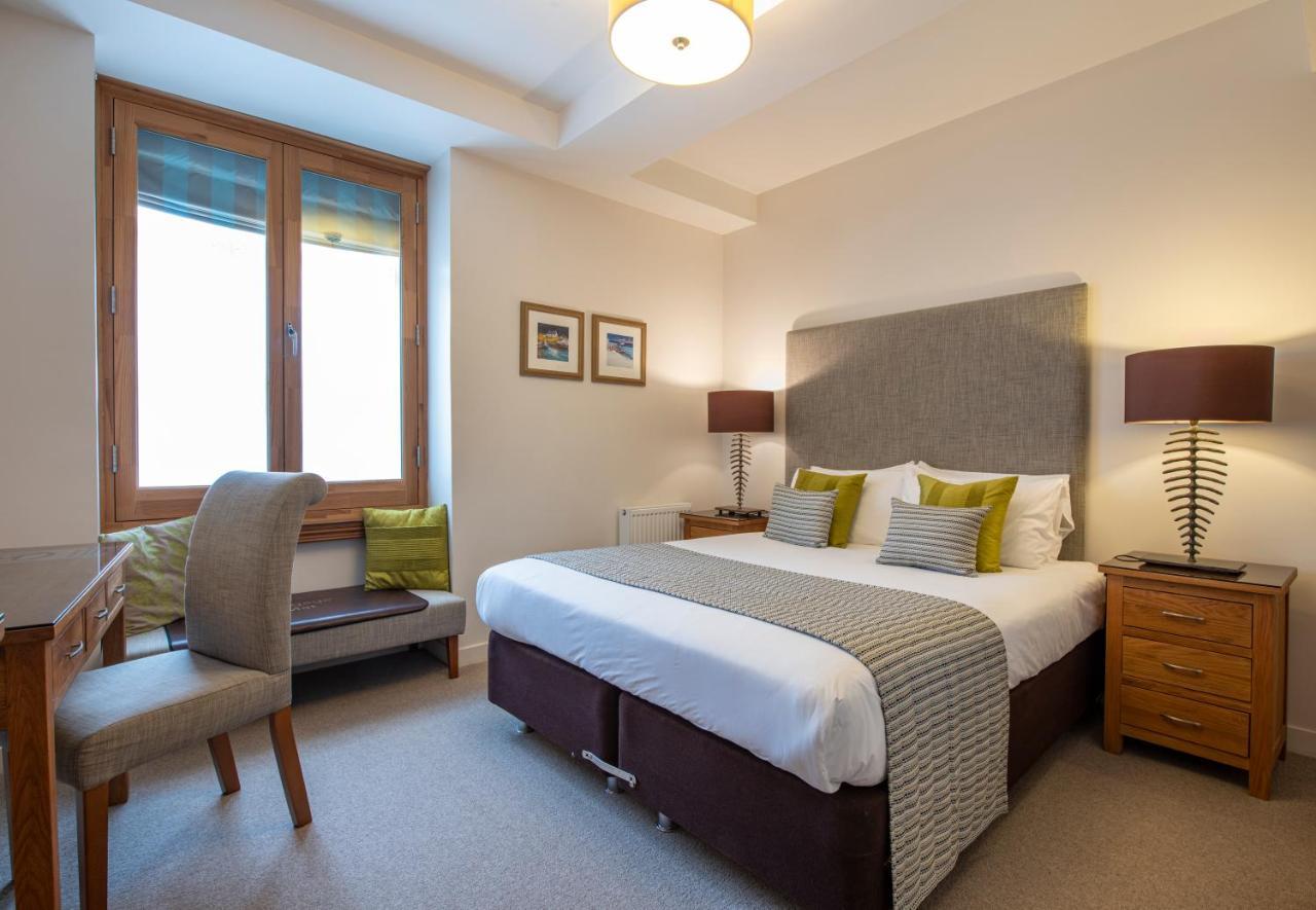 Inverness City Suites Экстерьер фото